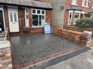 block paving Stretford by Dawn Drives