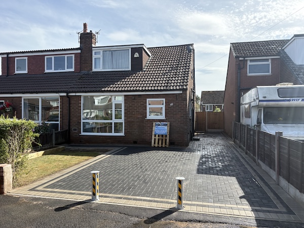 block-paving-trafford block paving driveway completed in Trafford